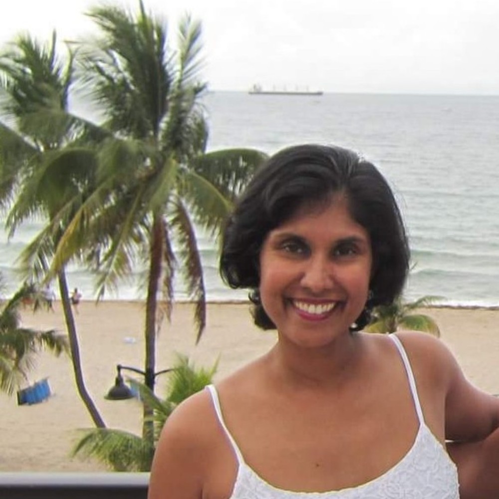 Meet your Posher, Sandhya